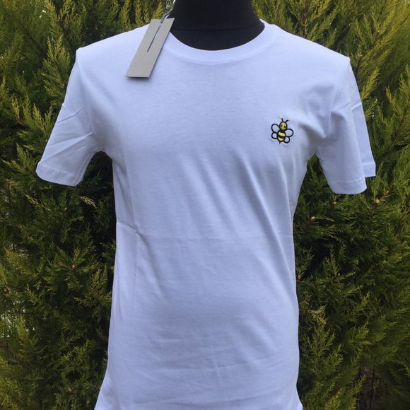 DIOR WHITE T SHIRT